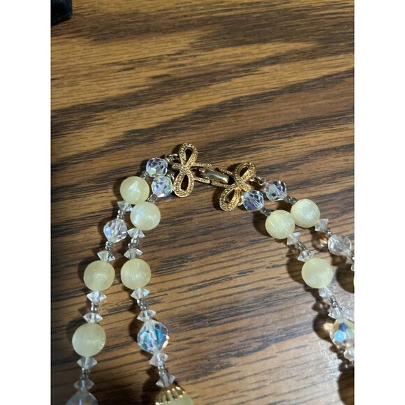 Vendome signed vintage crystal beaded double strand necklace and clip earrings - Picture 4 of 8